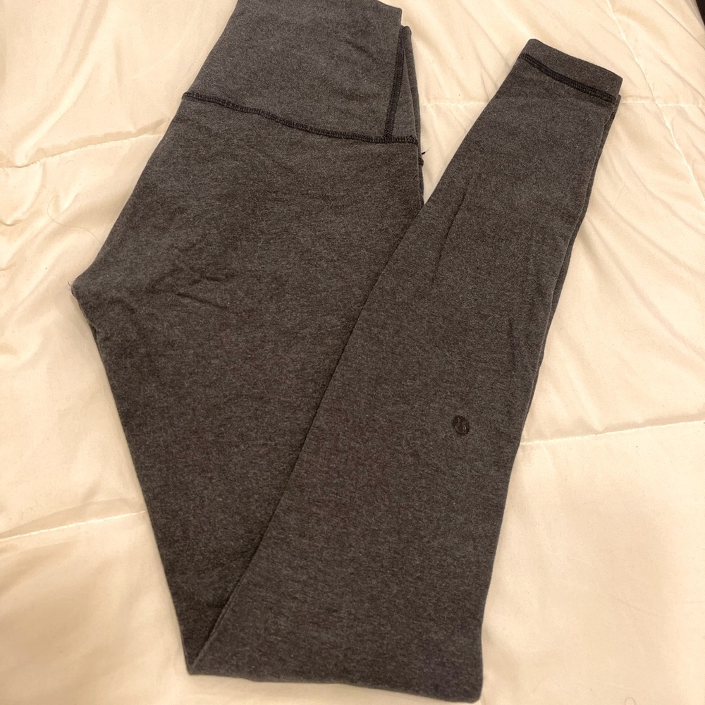 Lululemon leggings discontinued